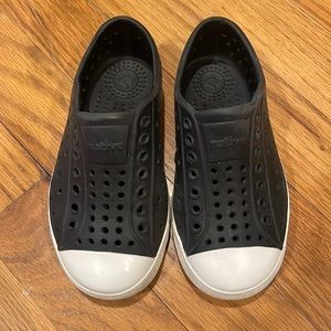 Native Shoes Kid's Jefferson Junior Slip-On Sneakers